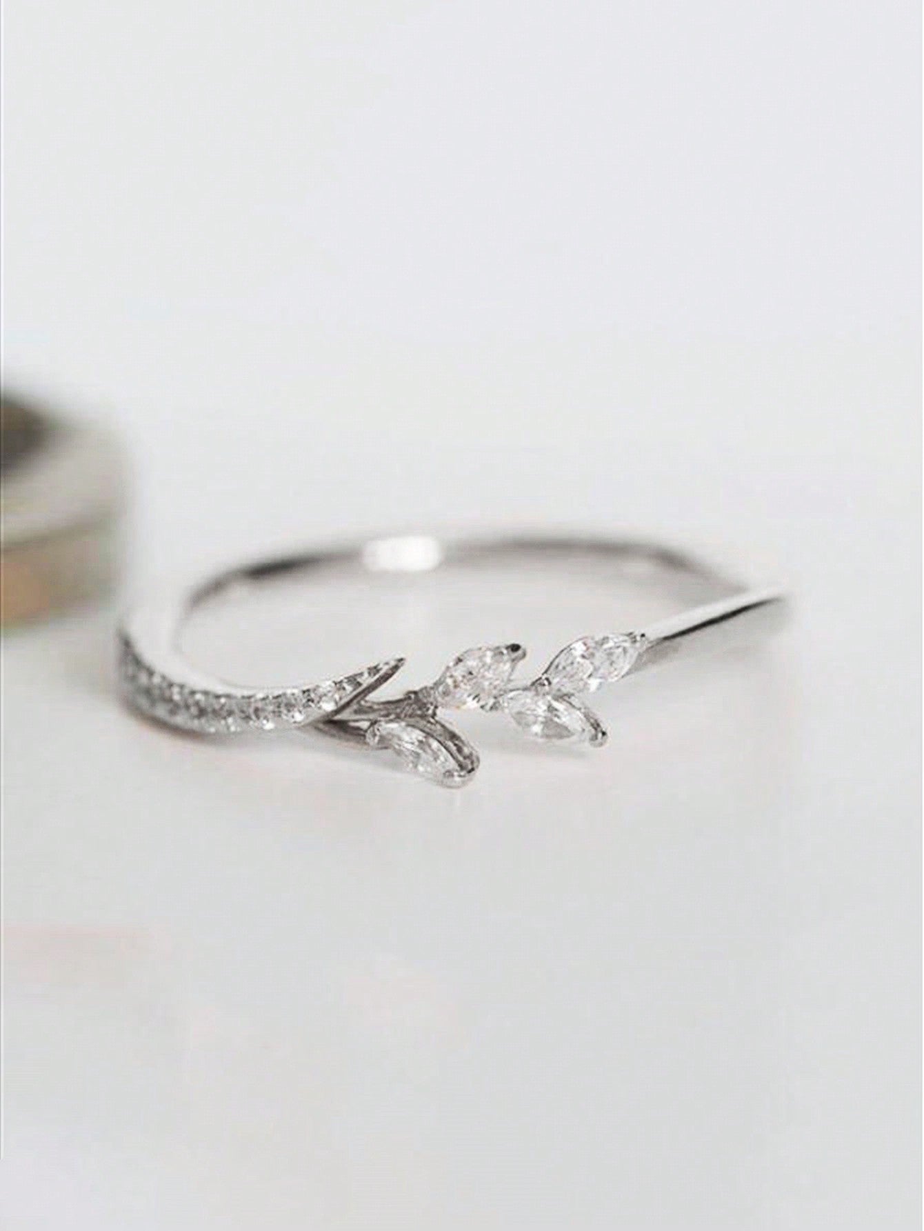 1 PC Pretty Cubic Zirconia Ring for Women for Wedding Party Engagement Anniversary Band Jewelry Valentine'S Day Gift