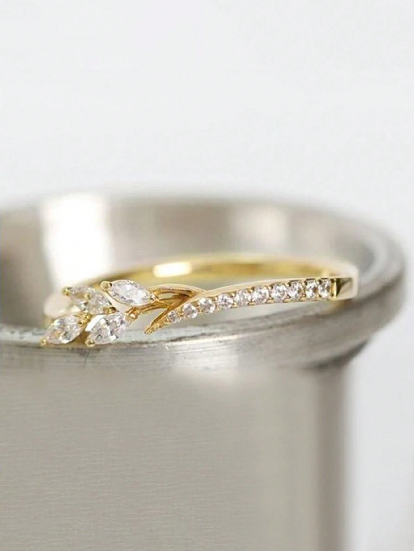 1 PC Pretty Cubic Zirconia Ring for Women for Wedding Party Engagement Anniversary Band Jewelry Valentine'S Day Gift