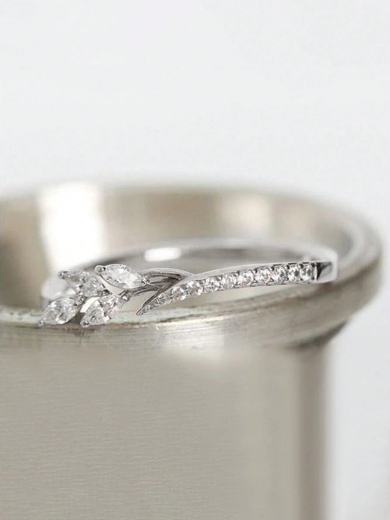 1 PC Pretty Cubic Zirconia Ring for Women for Wedding Party Engagement Anniversary Band Jewelry Valentine'S Day Gift