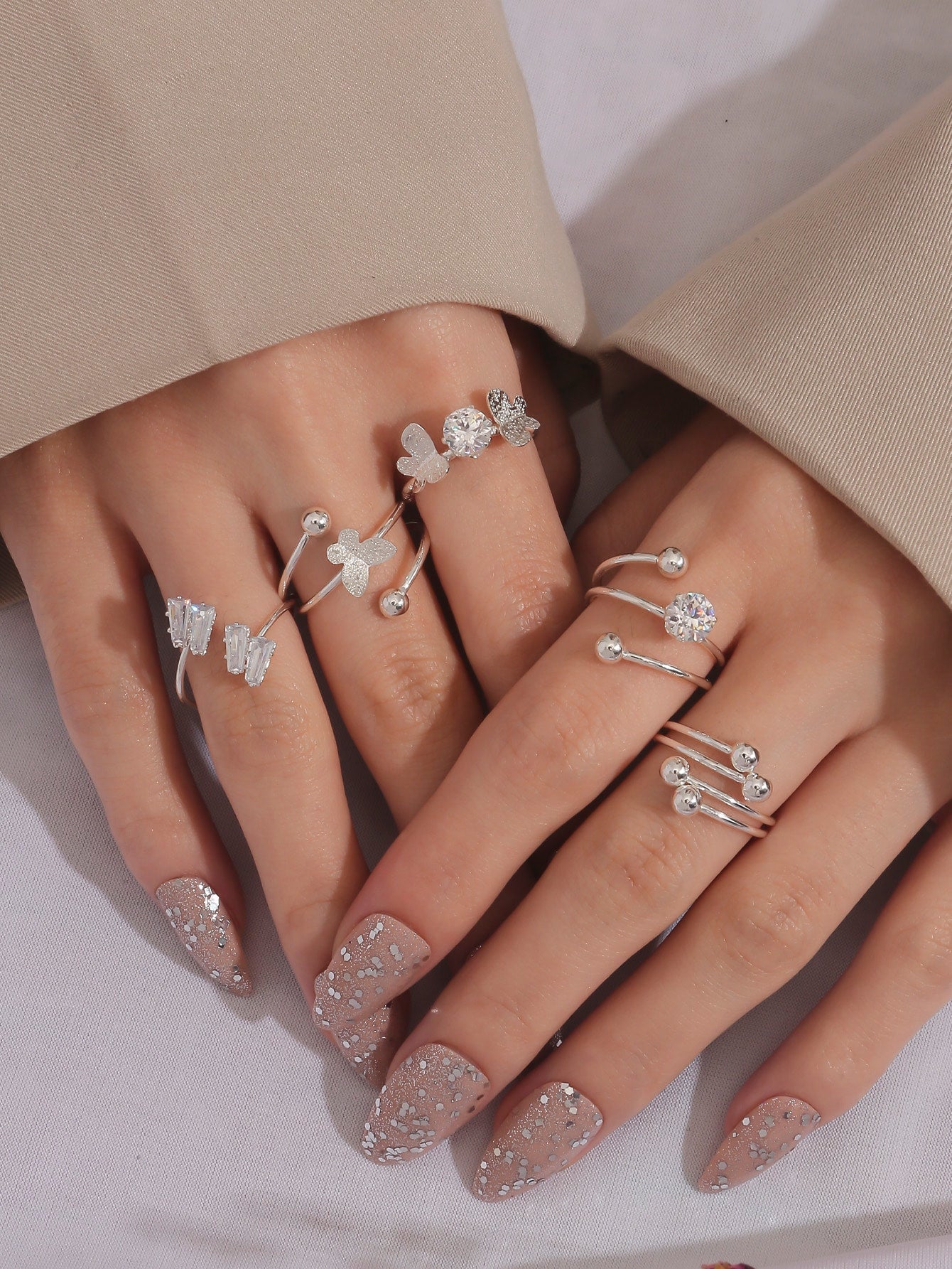 5Pcs/Set Fashionable Zinc Alloy Cubic Zirconia & Butterfly Decor Cuff Ring for Women for Party Decoration
