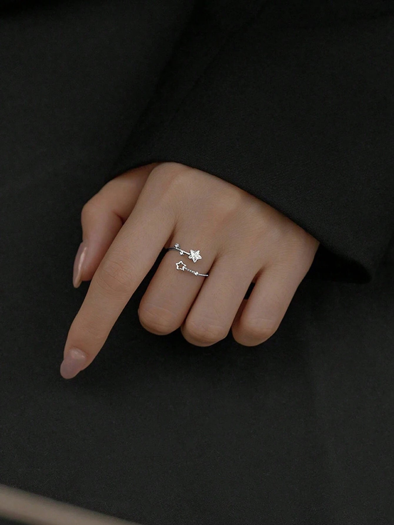 Rhinestone Star Decor Cuff Ring