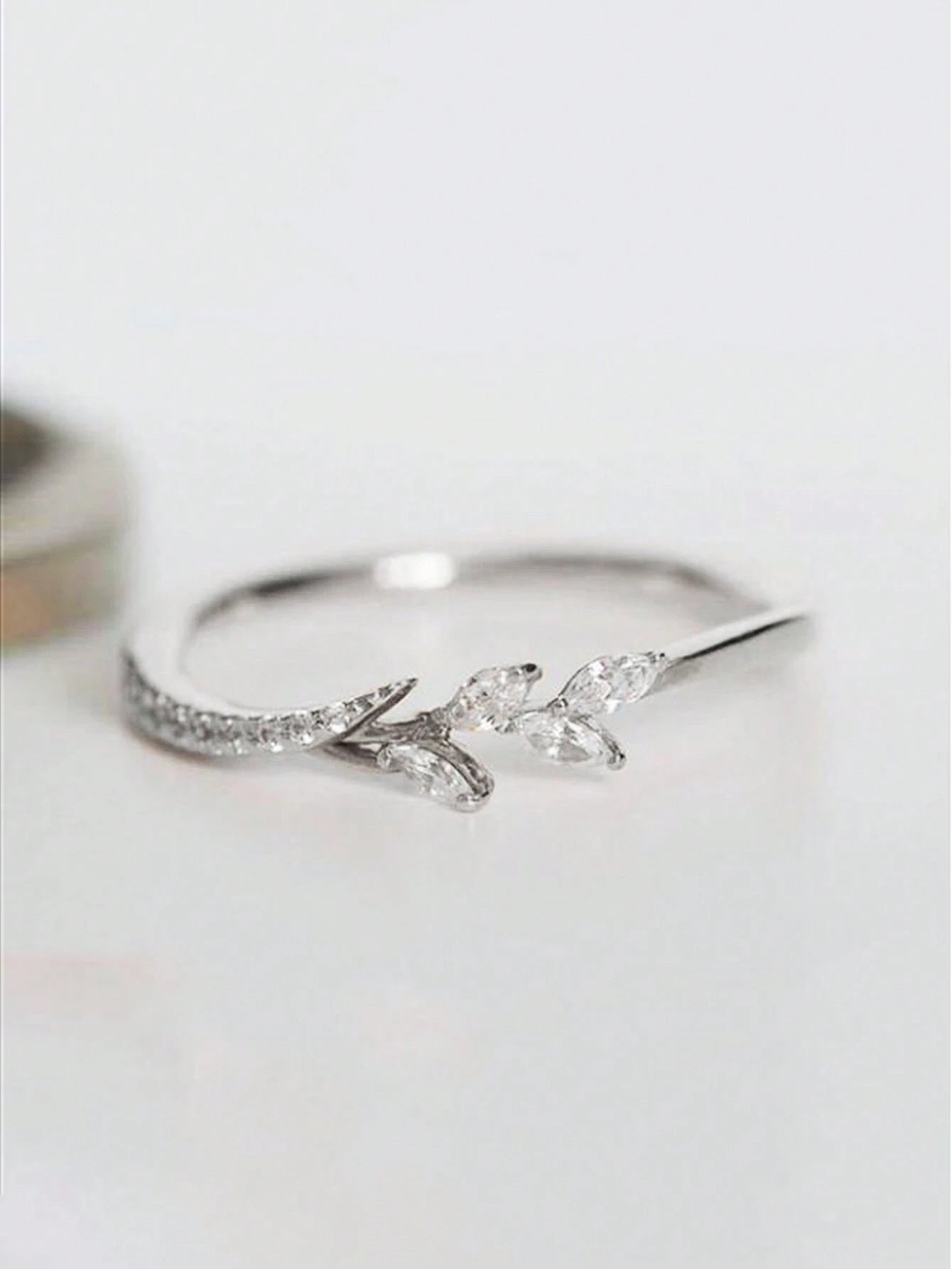 1 PC Pretty Cubic Zirconia Ring for Women for Wedding Party Engagement Anniversary Band Jewelry Valentine'S Day Gift