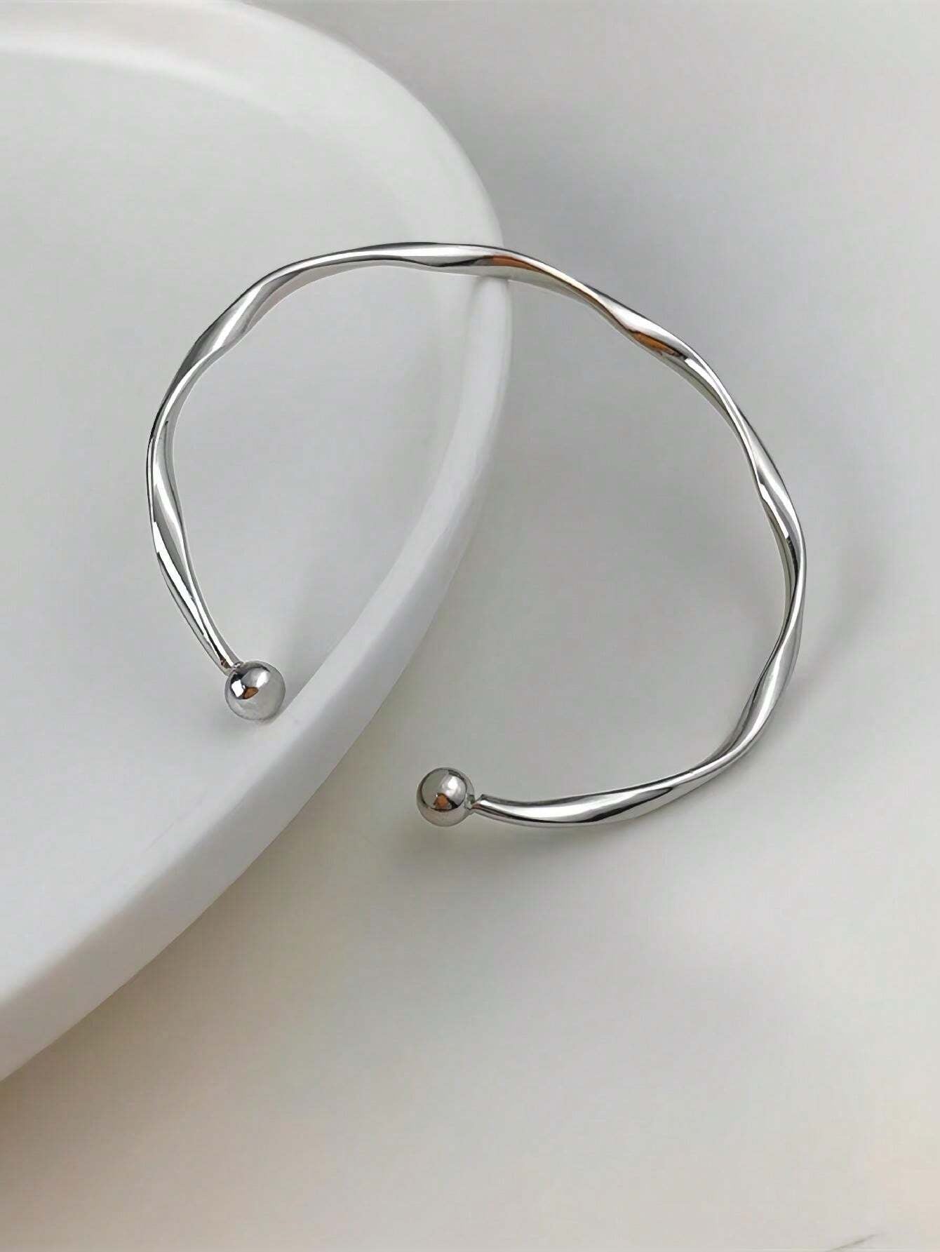1Pc Fashionable Simple Wave Design Open Bangle Bracelet, Suitable for Women Daily Wear, Festival, Party