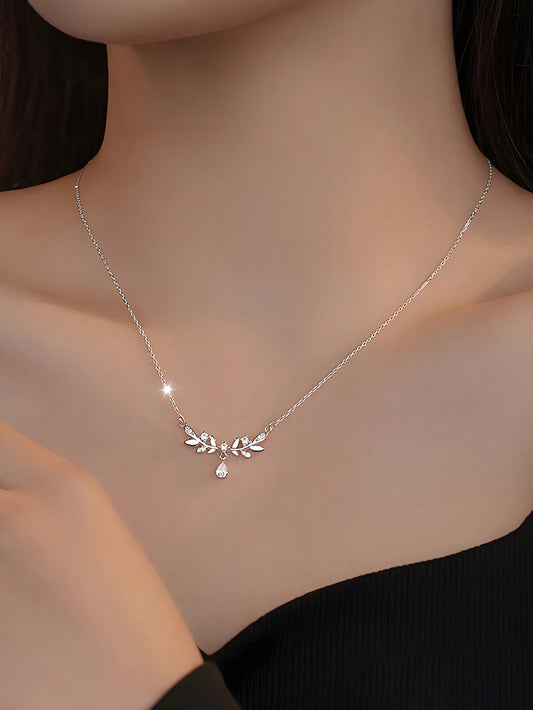 ELSEDES 1Pc/ Silver S925/ Simple & Elegant Design/ Inlaid with Shiny Cubic Zirconia/ Fashion & Fascination/ Pendant Necklace/ for Women'S Daily Wear & Party Wear/ Clavicle Chain