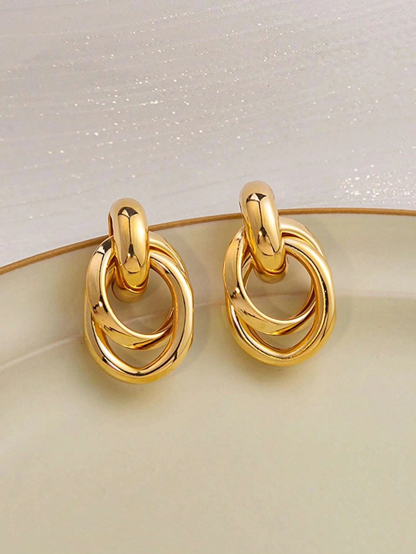 1Pair Fashionable Zinc Alloy Circle Drop Earrings for Women for Daily Decoration