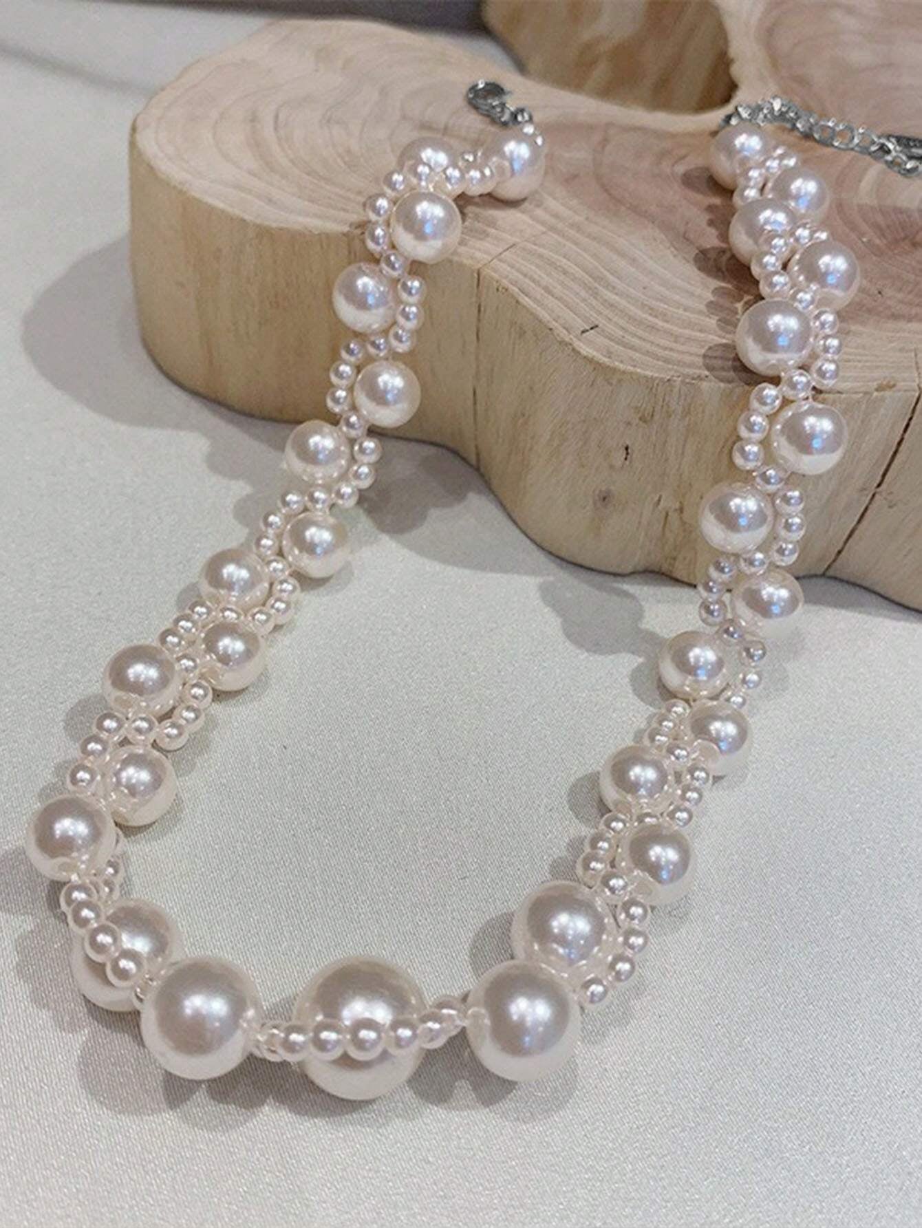 1Pc Luxurious Faux Pearl Necklace, Fashionable and Elegant Collarbone Chain with Simple, Personal Isn Decoration, Suitable for Women'S Daily Commuting and Wear
